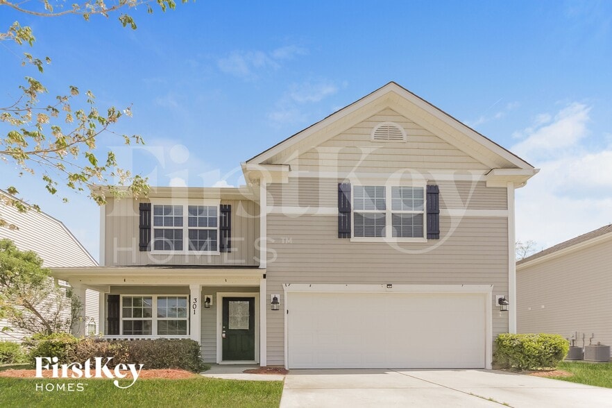 Building Photo - 301 Lind Point Ln