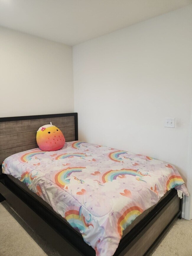 Building Photo - 529 Wolverine Dr