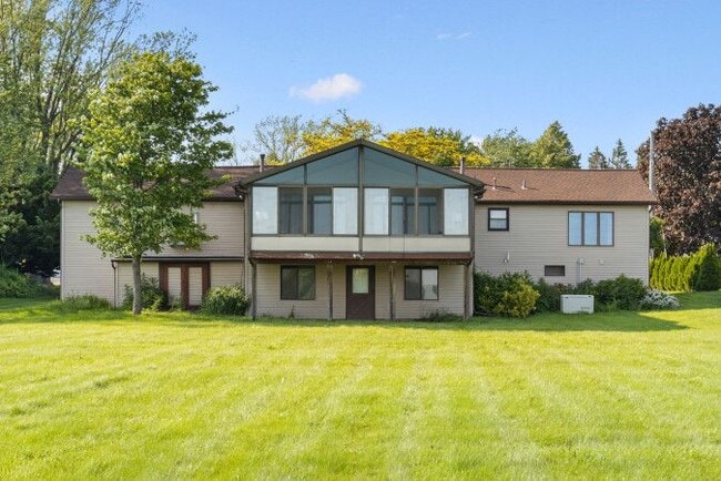 Building Photo - 306 Manitou Beach Rd