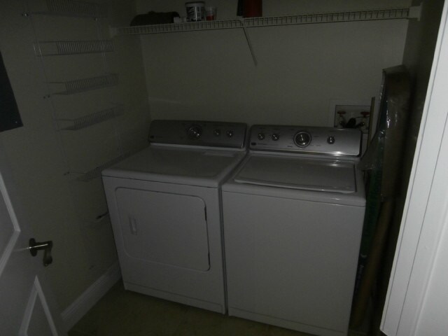 Building Photo - 712 Secret Harbor Ln