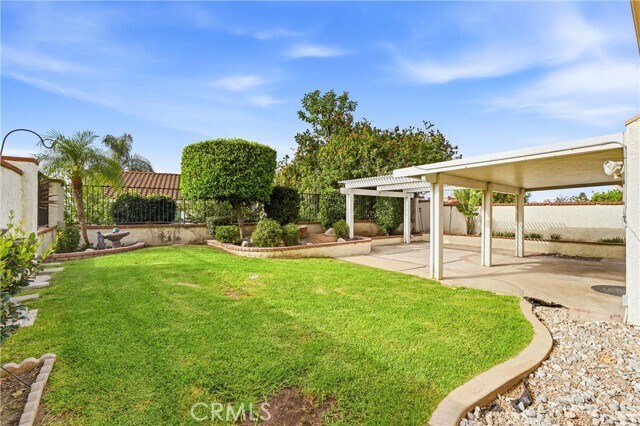 Building Photo - 20430 Vía Madrid