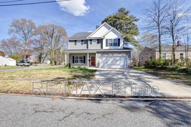 Building Photo - 8028 Glade Rd