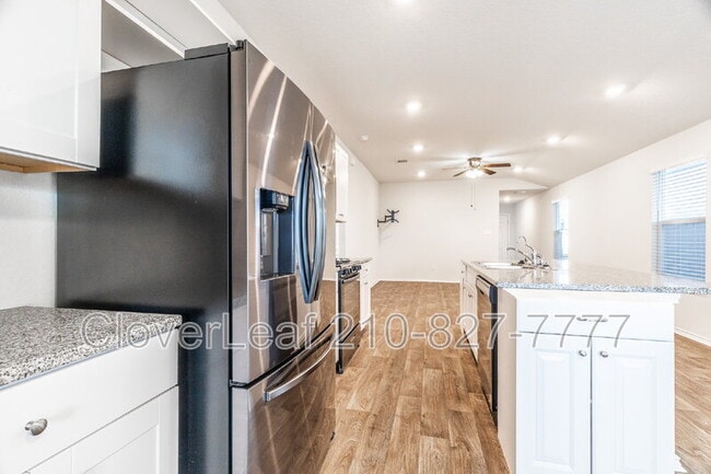 Building Photo - 11902 Mulberry Creek