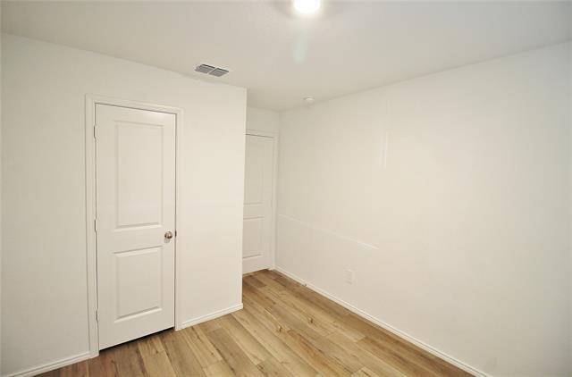 Building Photo - 1013 Lady Bird St