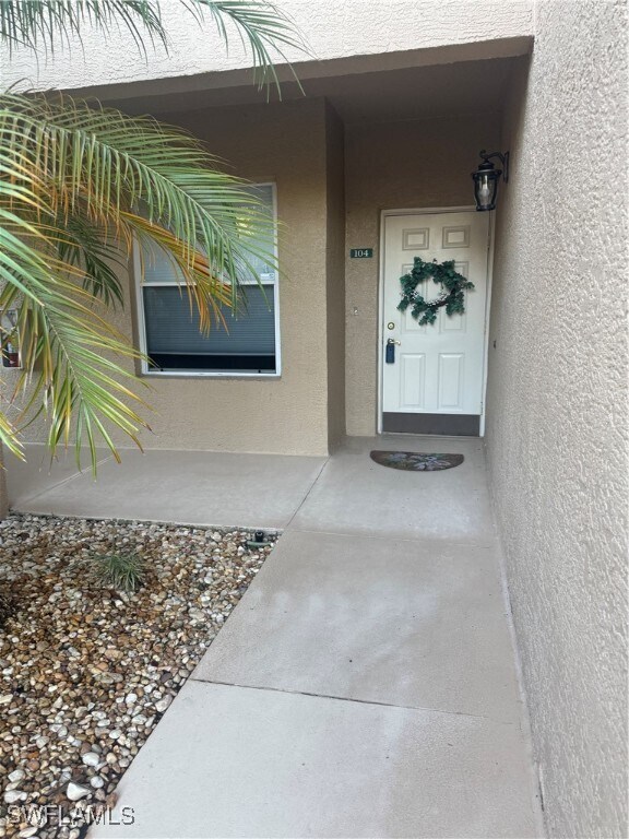 Primary Photo - 6670 Huntington Lakes Cir