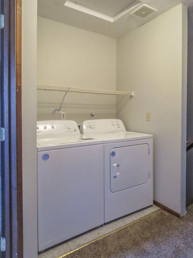 Building Photo - 3 Bedroom Plus Office Available in Gaston Available Now  ***