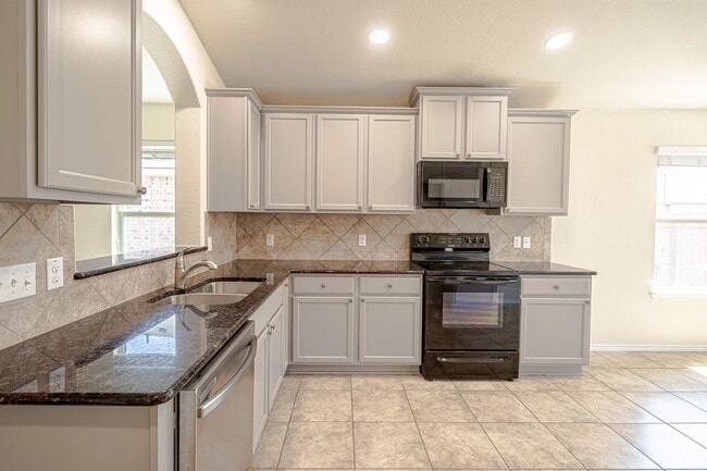 Building Photo - 3 Bed 2 Bath in Jarrell