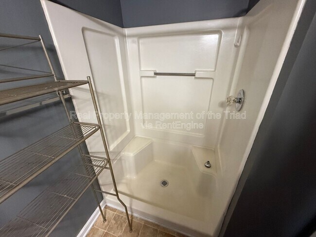 Building Photo - 3614 Morris Farm Dr