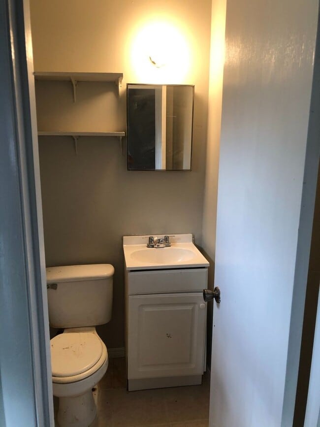 Building Photo - Gulfport 3 Bedroom