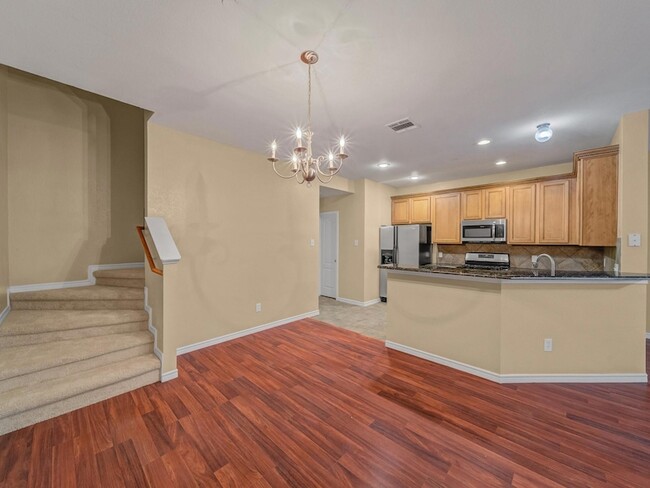Building Photo - 6837 Livorno Ln