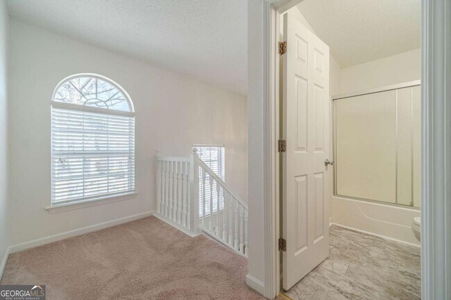 Building Photo - 1850 Lily Stem Trail NE