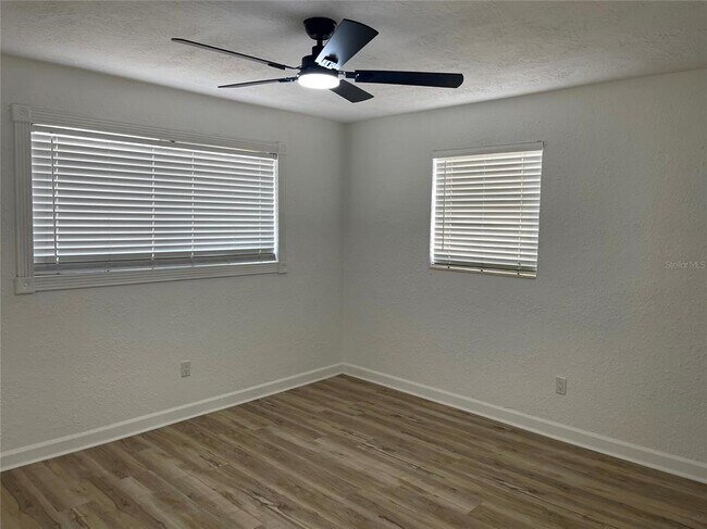 Building Photo - 3717 Belmont Blvd