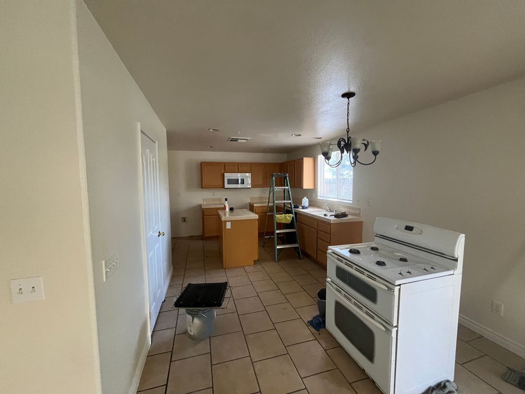 Building Photo - 144 Latente Dr
