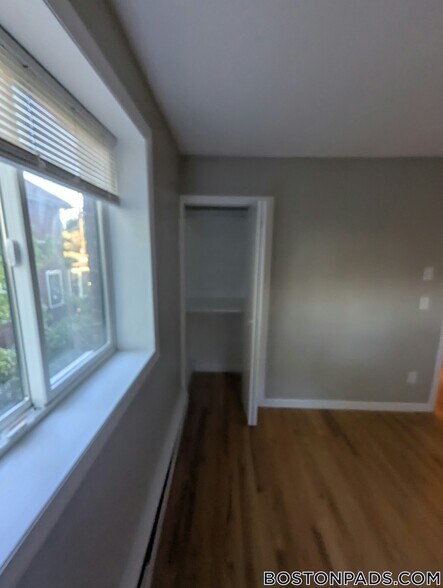 Building Photo - 226 Parker Hill Ave