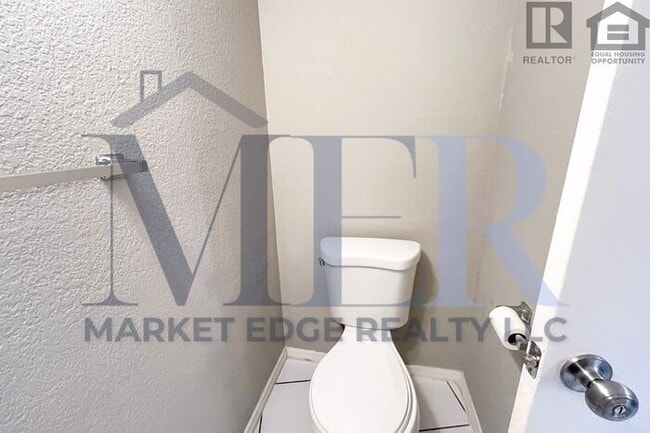 Building Photo - 1Bed/1Bath House at 31st Ave/Beardsley! $1...