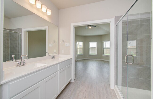 Building Photo - 21611 Sandy Dune Dr