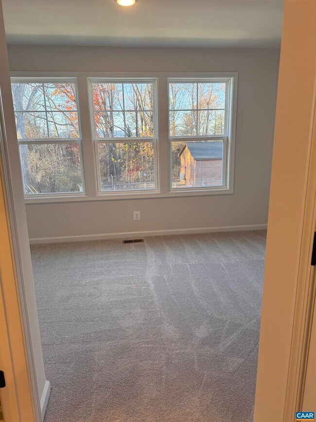 Building Photo - 2225 Woodburn Rd