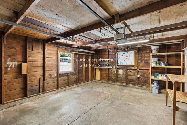 Building Photo - 442 NW 2nd Ave
