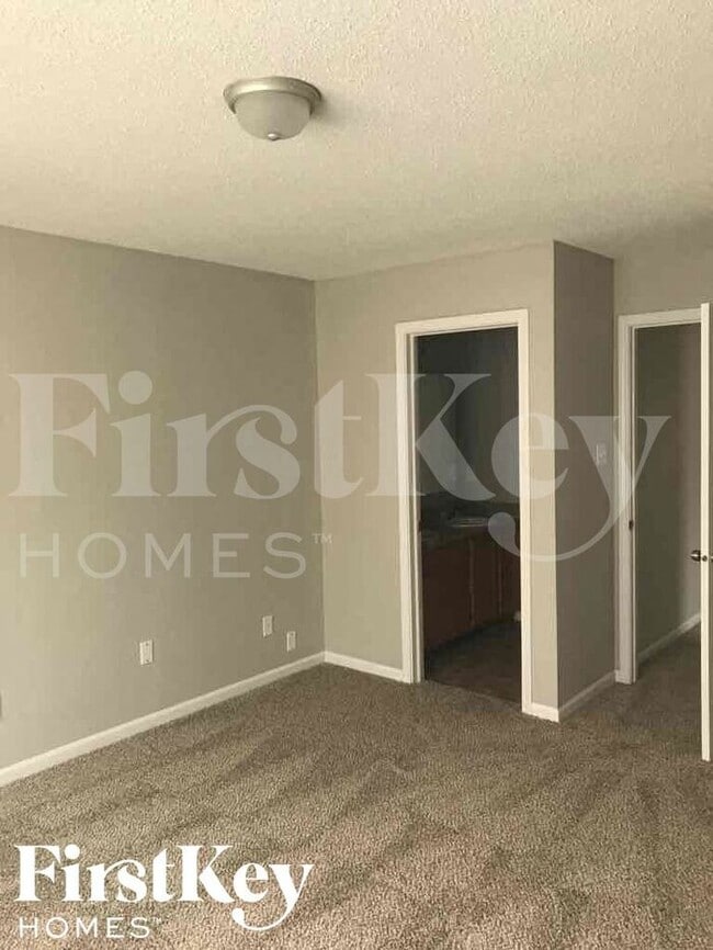 Building Photo - 5251 Austral Dr