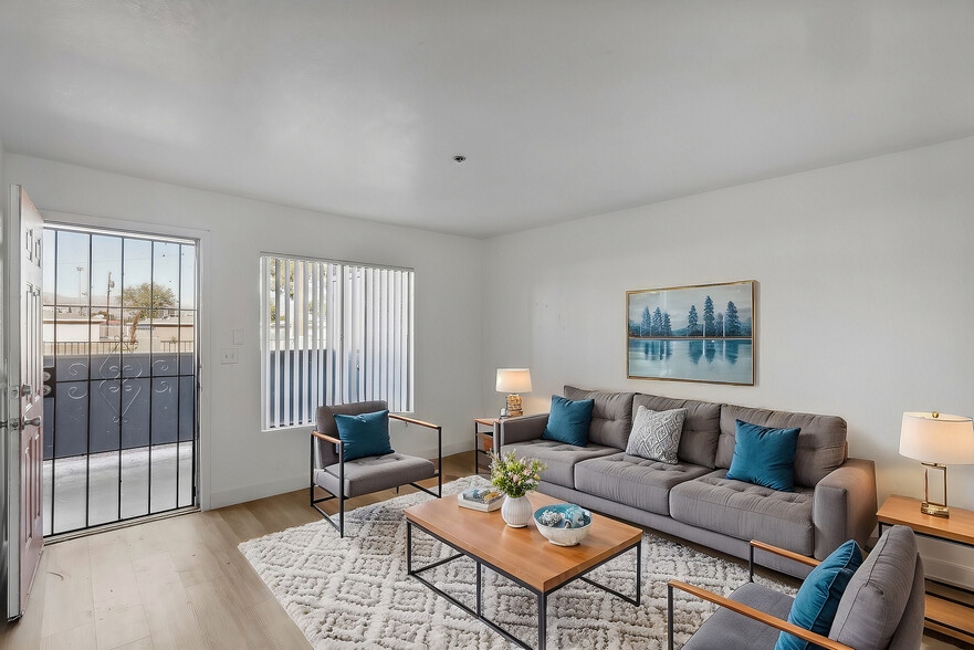 Primary Photo - Hacienda Hills