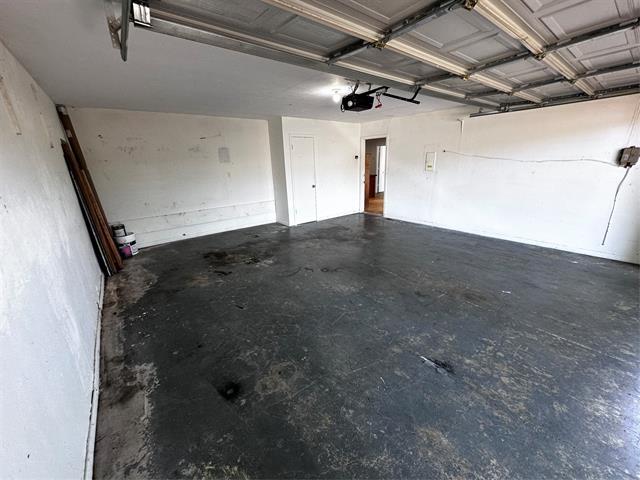 Building Photo - 7215 Cutter Mill Dr