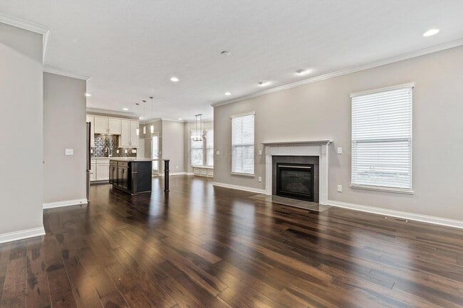 Building Photo - 5912 Danann Dr