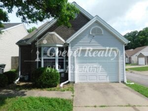 Primary Photo - 3 bed 2 bath House on East side!