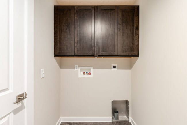 Building Photo - 313 Lenell Lp