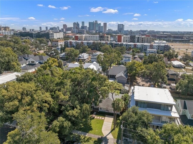 Building Photo - 314 W Frances Ave