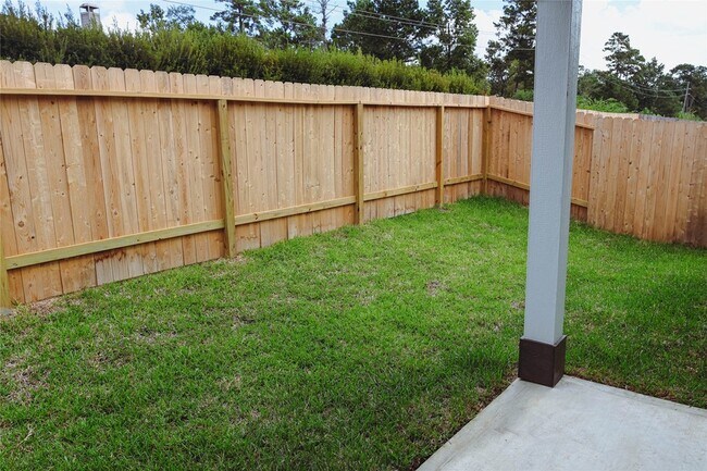 Building Photo - 8606 Blueberry Ash St