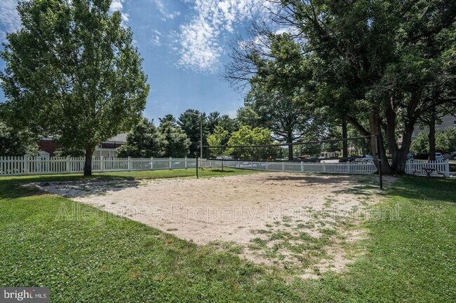 Building Photo - 1618 Fitzgerald Ln