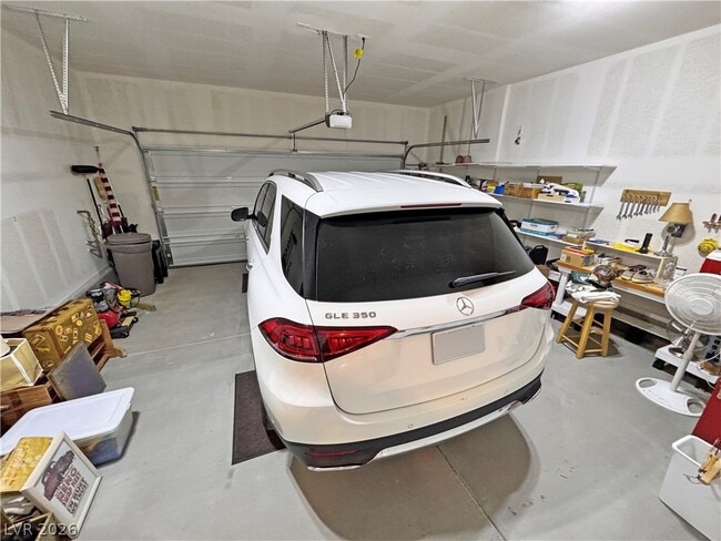 Building Photo - 5245 E La Campana Dr