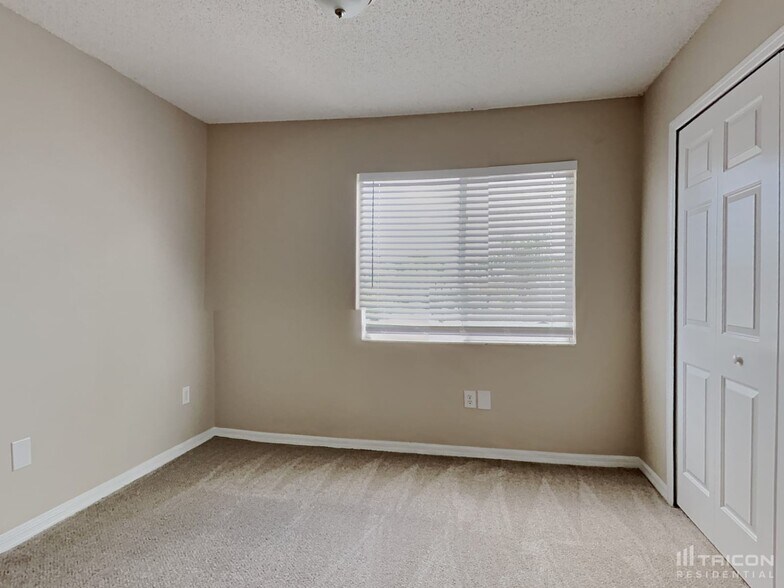 Building Photo - 27209 La Jolla Way