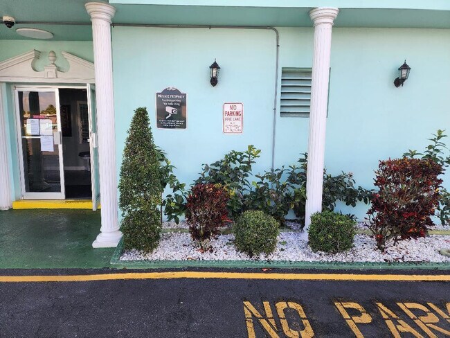 Building Photo - 4141 NW 44th Ave