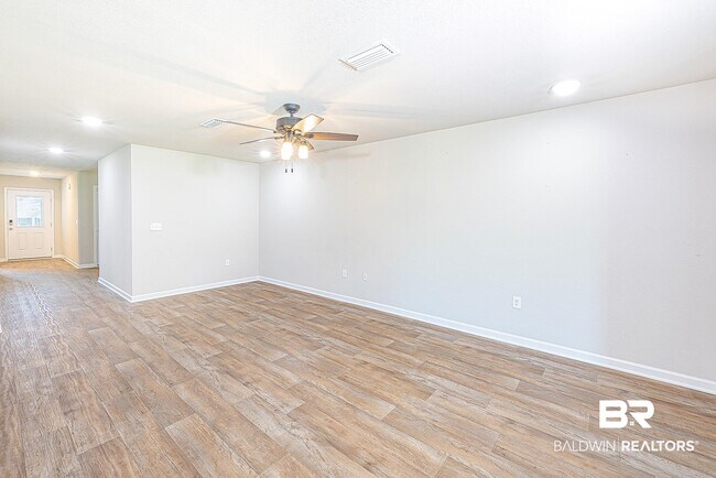 Building Photo - 24606 Alamitos Trace Dr