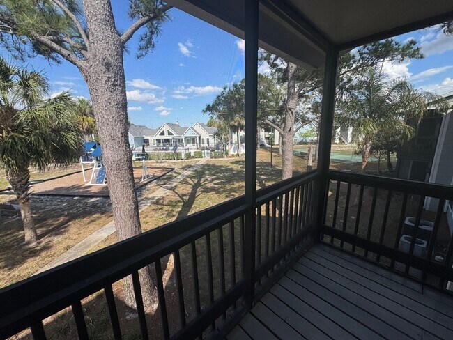 Building Photo - Newly Renovated 2/1 Condo ~ Gated Community near Tuskawilla!