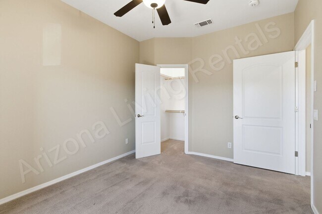 Building Photo - CENTRALLY LOCATED LA COSTA TOWNHOME