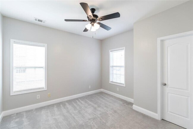Building Photo - 104 Bryce Dr