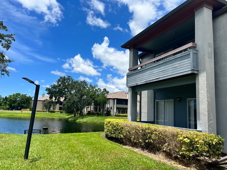 Building Photo - 10263 Gandy Blvd N