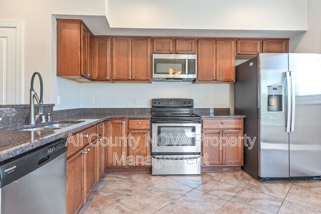 Building Photo - 1384 Talbert Ct SE