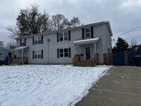 Building Photo - 5010 Delray Dr