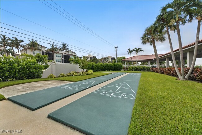 Building Photo - 26000 Hickory Blvd