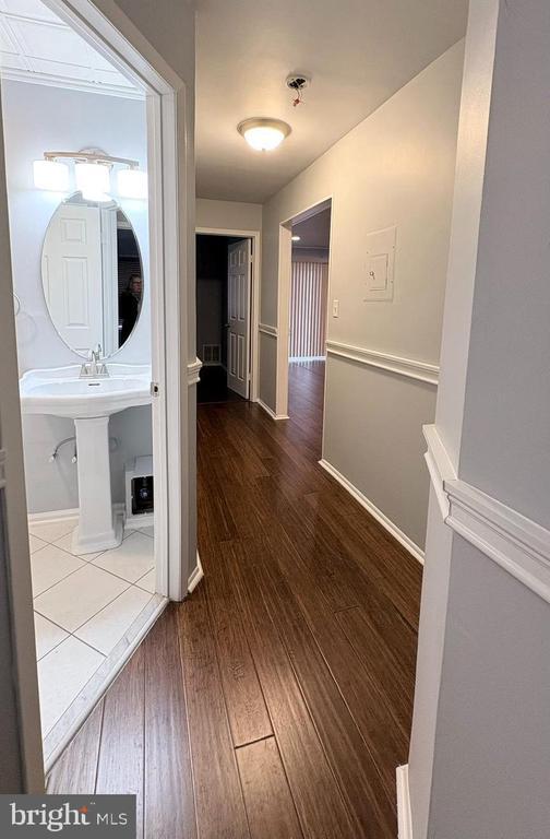 Building Photo - 1007 Woodchip Rd