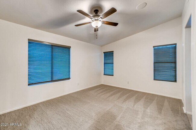 Building Photo - 10310 E Le Marche Dr