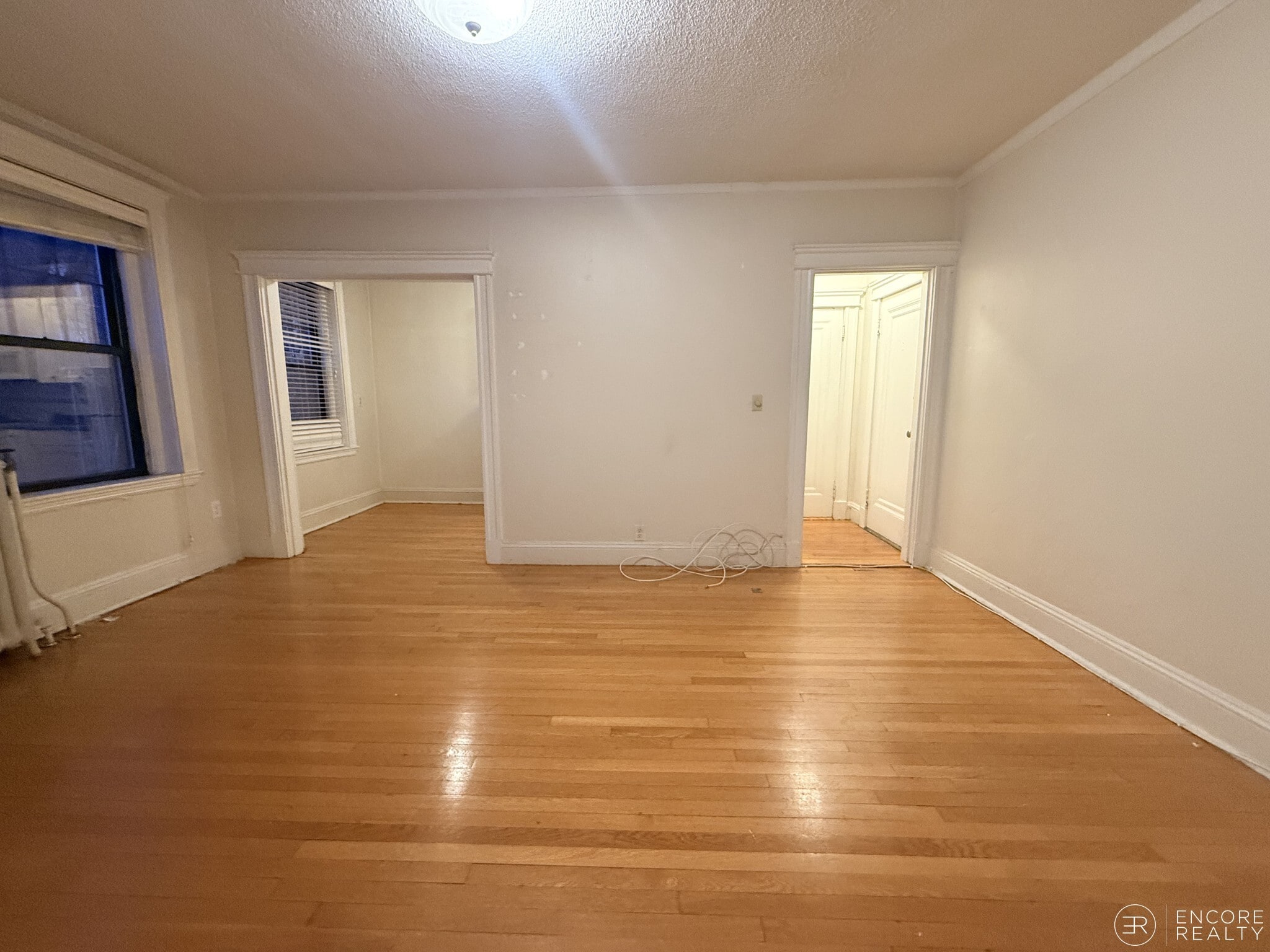 Building Photo - 110 Riverway