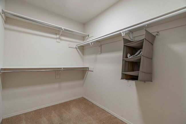 Building Photo - Spacious 3-Bedroom Home in Bentonville’s Eagle Crest Estates – First months rent 50% off!