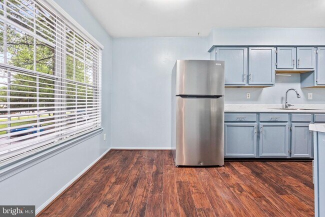 Building Photo - 4838 Brookstone Terrace