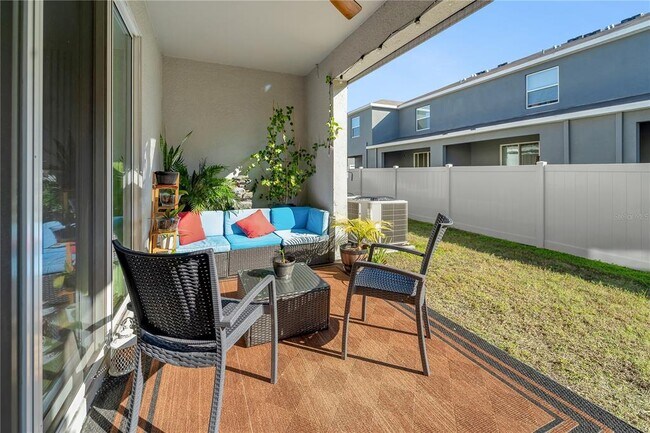 Building Photo - 2916 Peony Pr Ln