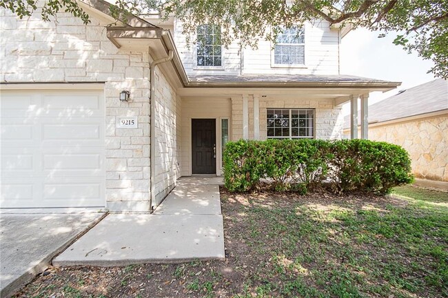 Building Photo - 9215 Pioneer Forest Dr