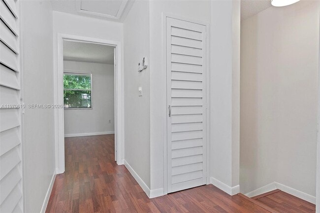 Building Photo - 706 NW 108th Terrace